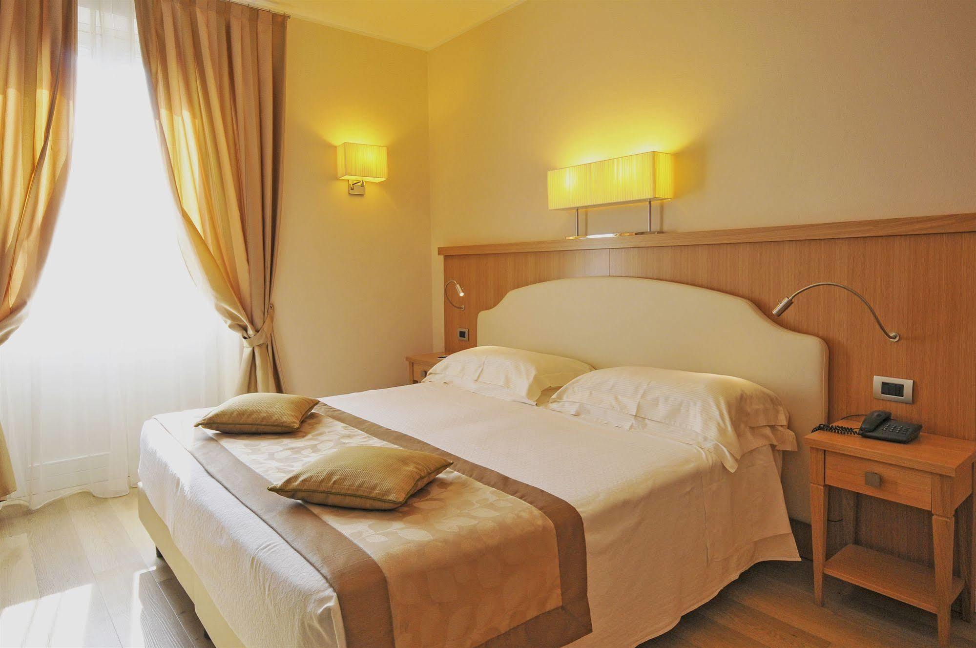 Hotel Sirmione Terme Luaran gambar